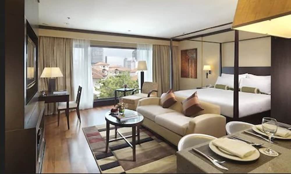 Micasa All Suite Hotel 14/44