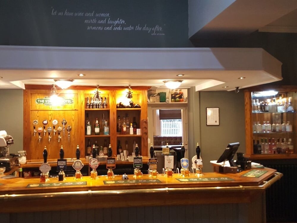 Station Hotel 4/56