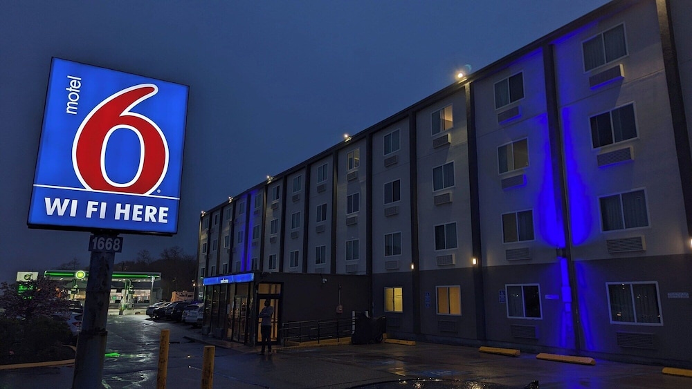 Motel6 Framingham, MA - Boston West in FRAMINGHAM - MA