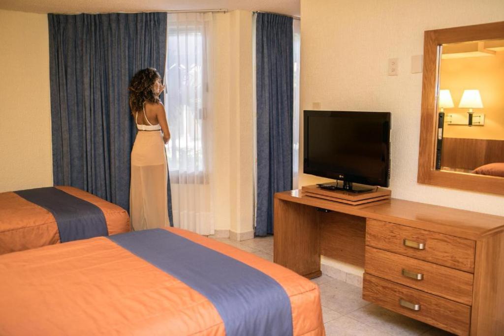 غرفة عائلية بسرير مزدوج، Hotel Jaragua 2/6