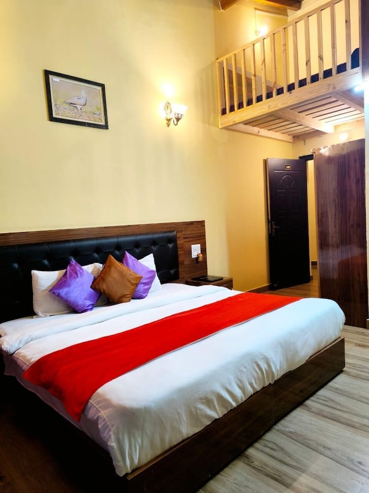 Damyanti Residency Hotel 20/50
