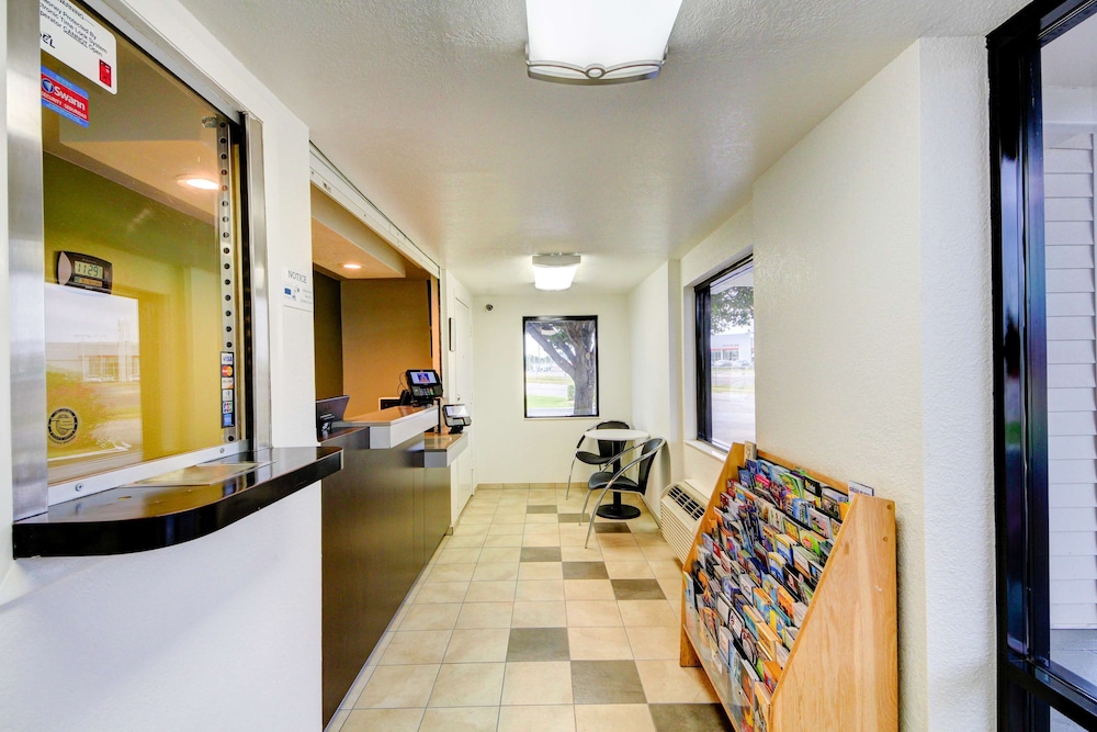 Studio6 Midwest City, OK - Oklahoma City 13/24