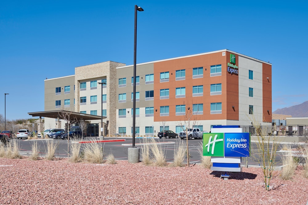 Holiday Inn Express El Paso Sunland Park Area 7/34