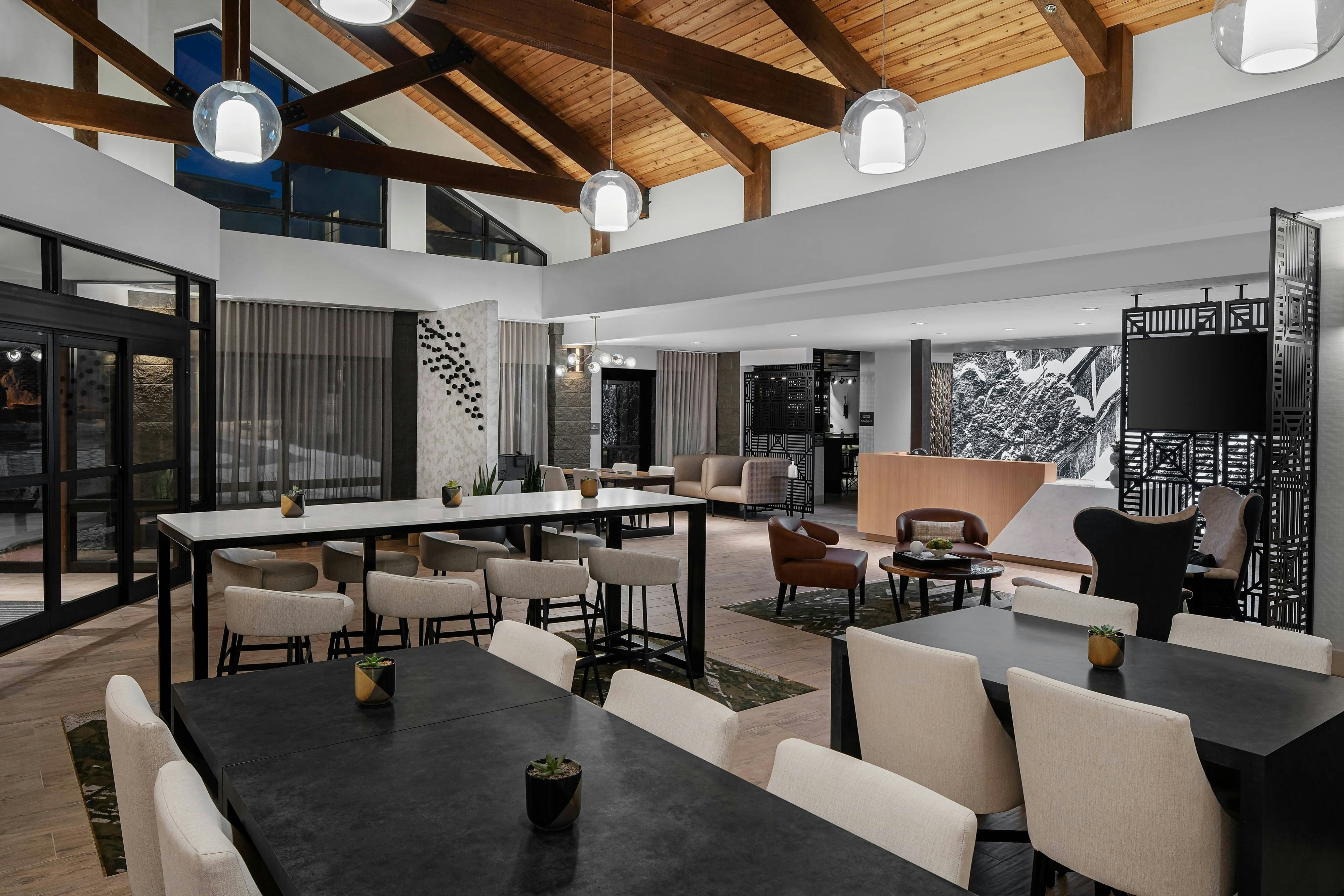 AC Hotel by Marriott Park City 15/17