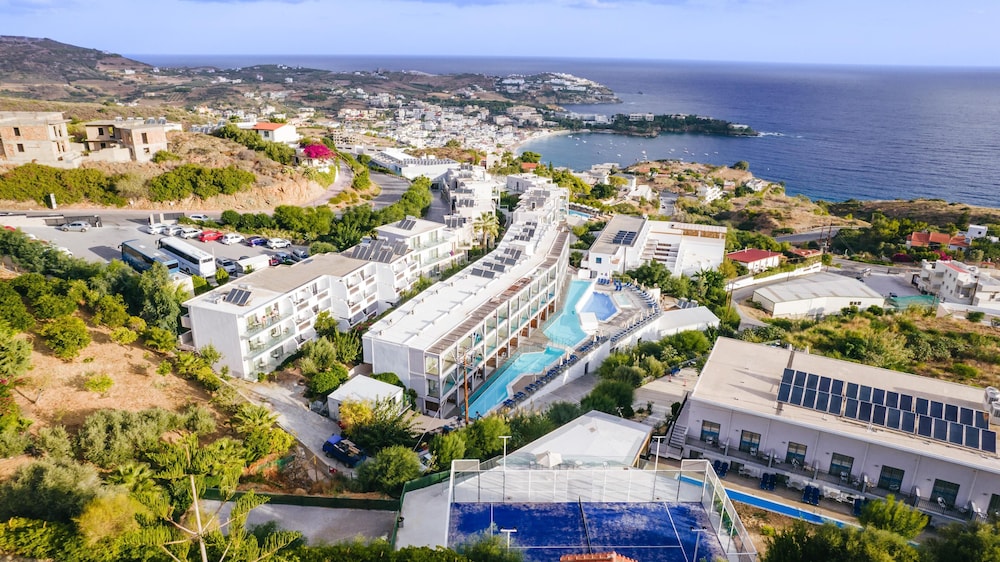 Panorama Village Hotel 6/50