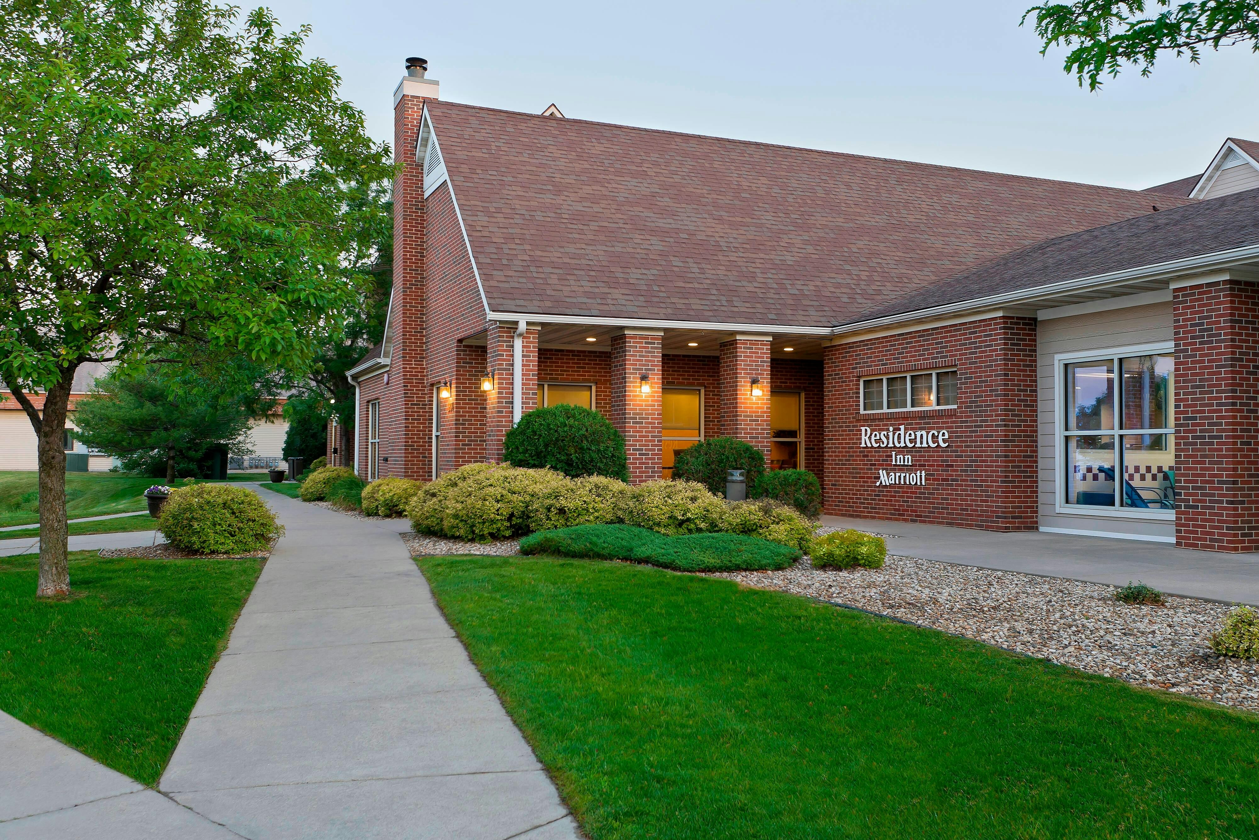 Residence Inn Cedar Rapids 6/7