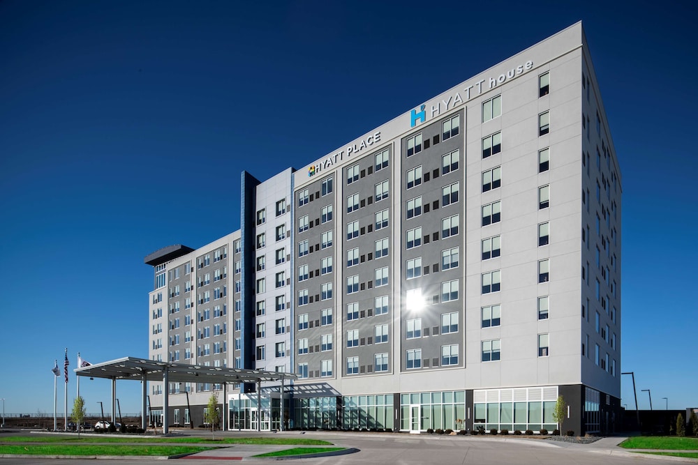 Hyatt Place East Moline/Quad Cities 2/54
