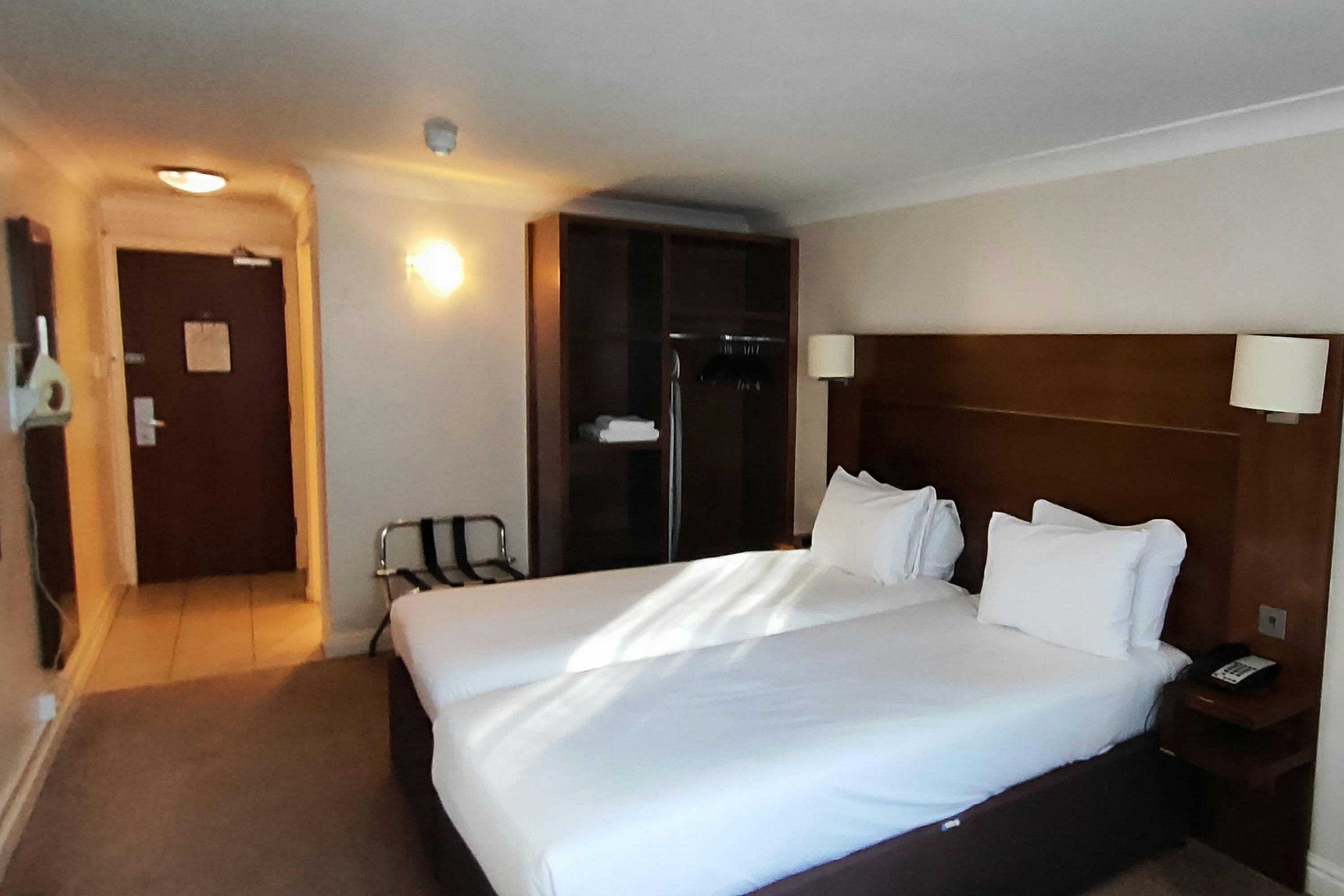 Gainsborough House Hotel 5/15