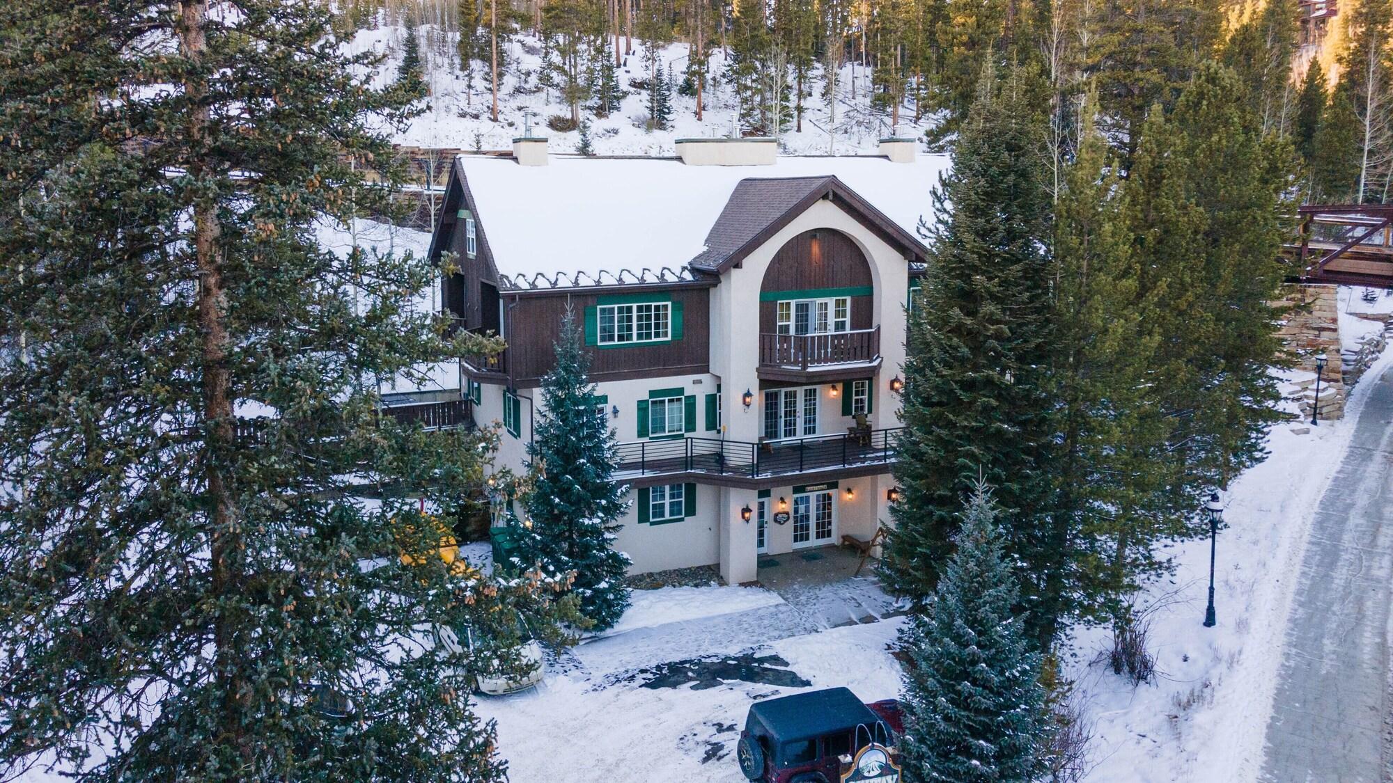 Breckenridge Boutique Hotel 3/46