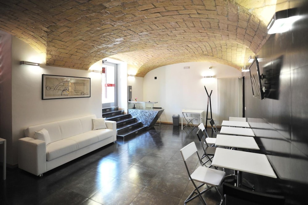 Residenza Adriana 20/37