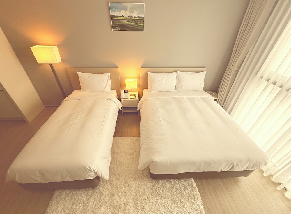 Sollago Myeongdong Hotel and Residence 21/50