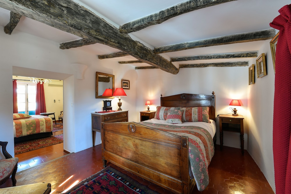 Le Hameau 5/51