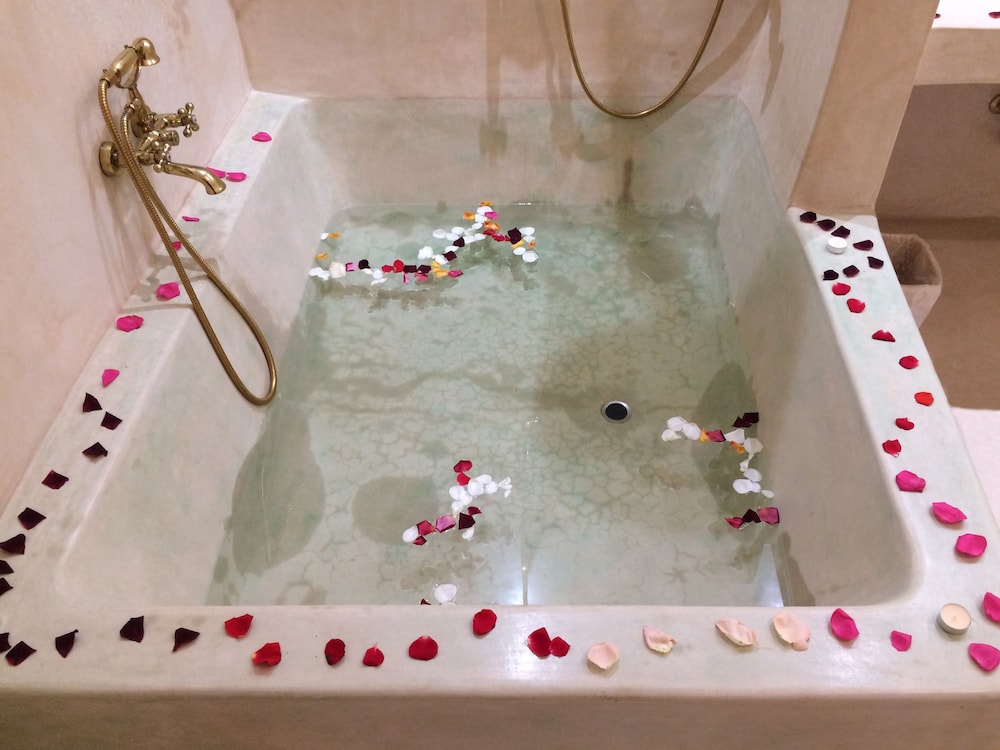 Riad Azahar 25/50