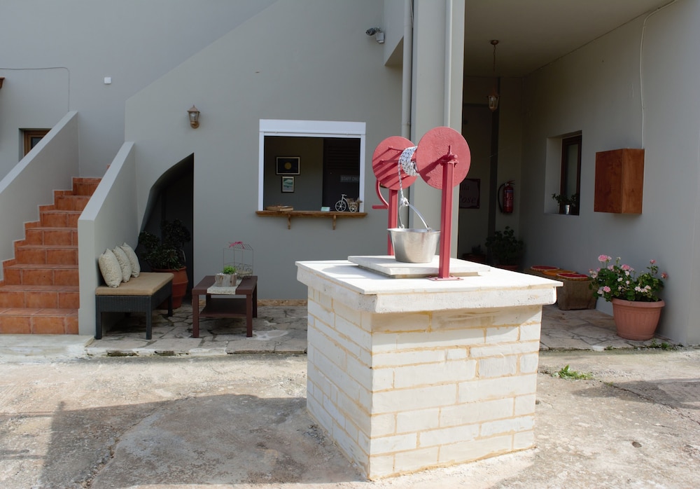 Elianthos Villa 4/41