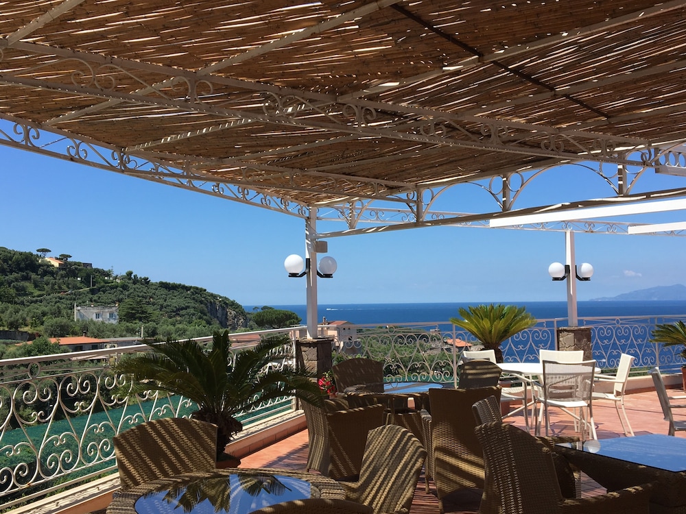 Hotel Dania 38/71