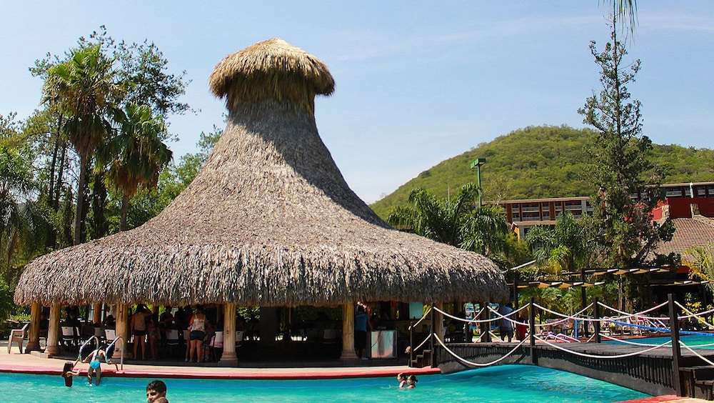 Bahia Escondida Hotel 5/65