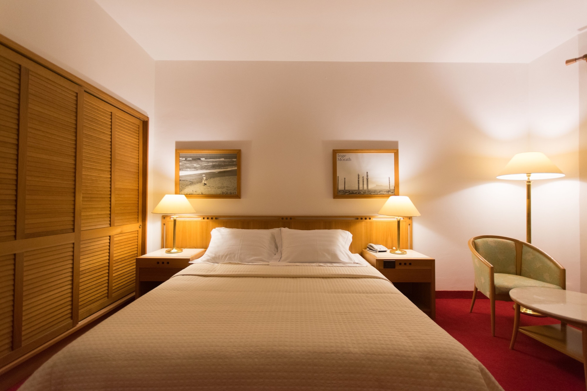 STANDARD, DOUBLE BED, CITY VIEW