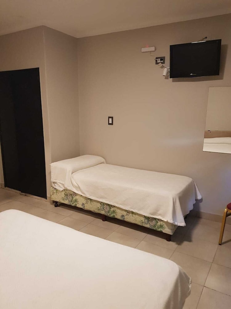 Hotel Marilian II 8/36
