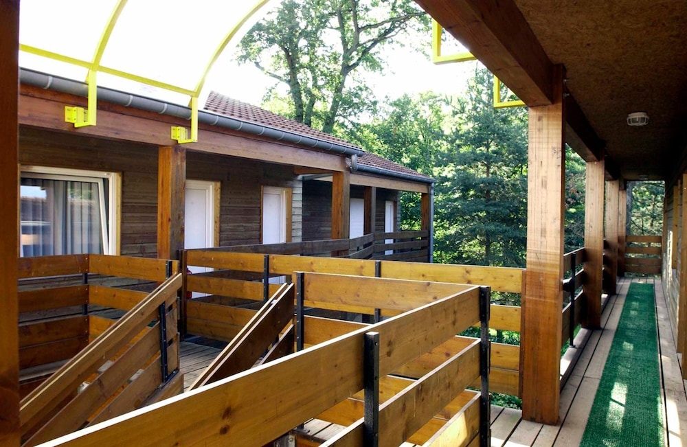 Les Grands Chenes Du Parc 3/24