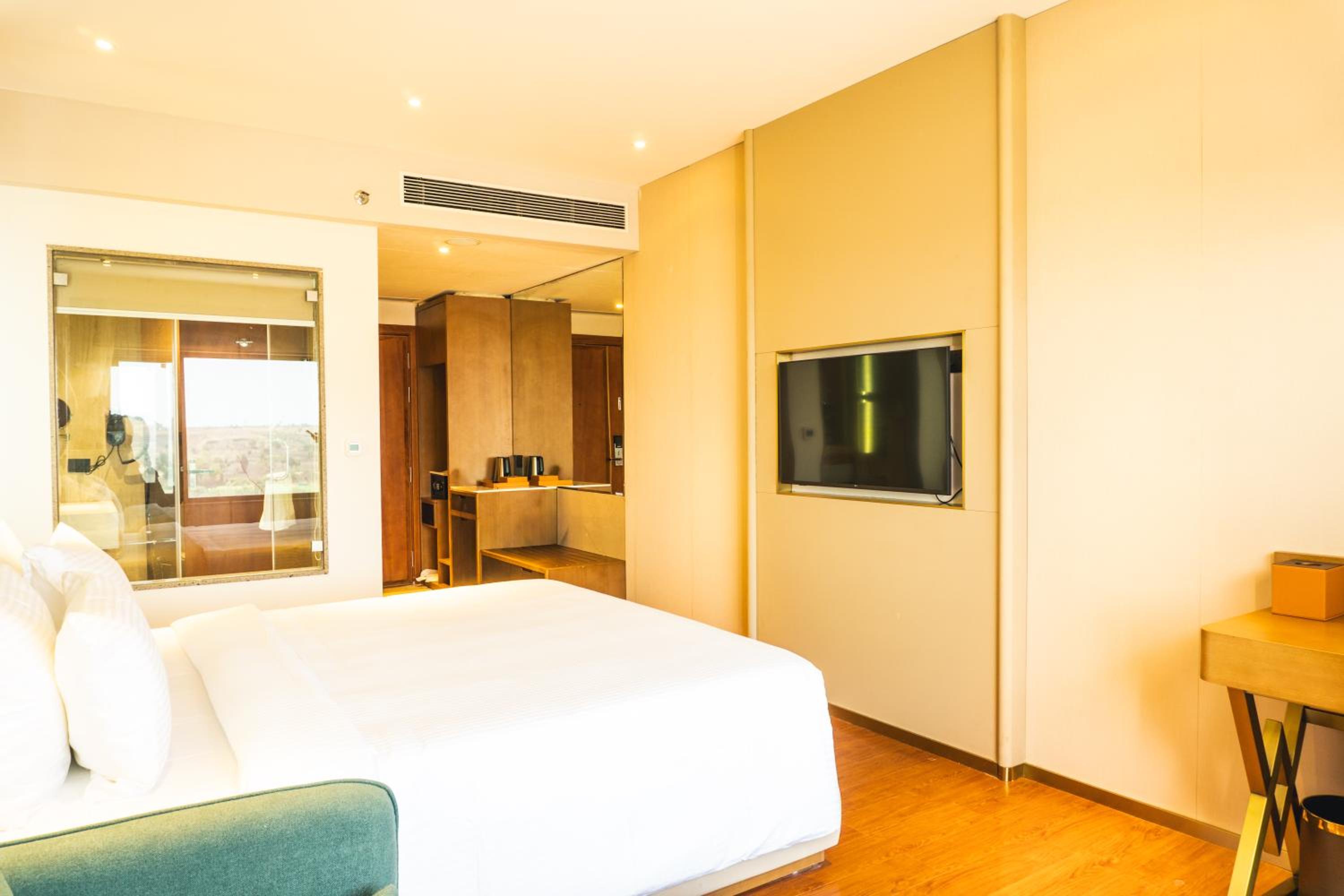Room at Pride Plaza Indore, INDORE