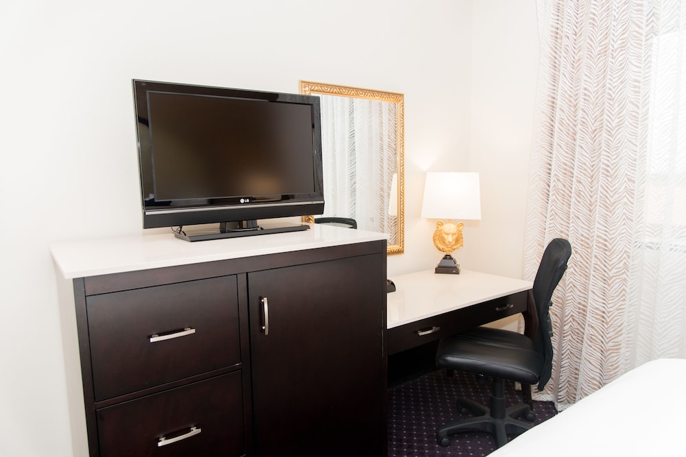 Cook Hotel And Conference Center At Lsu 46/50