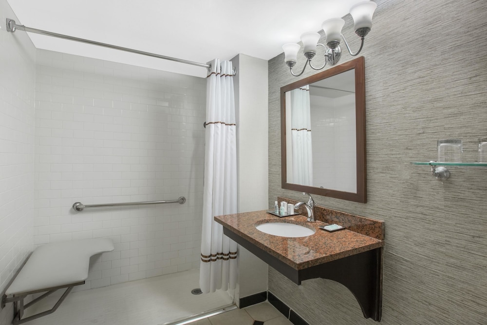 Wyndham Philadelphia Historic District 12/59