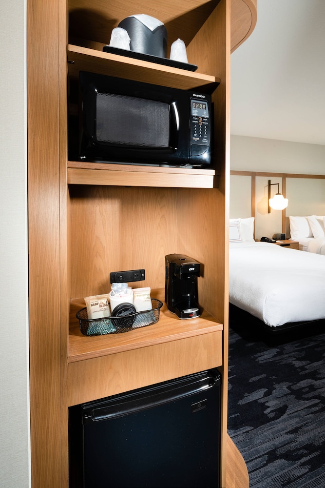 Fairfield Inn and Suites by Marriott Las Vegas Northwest 18/45