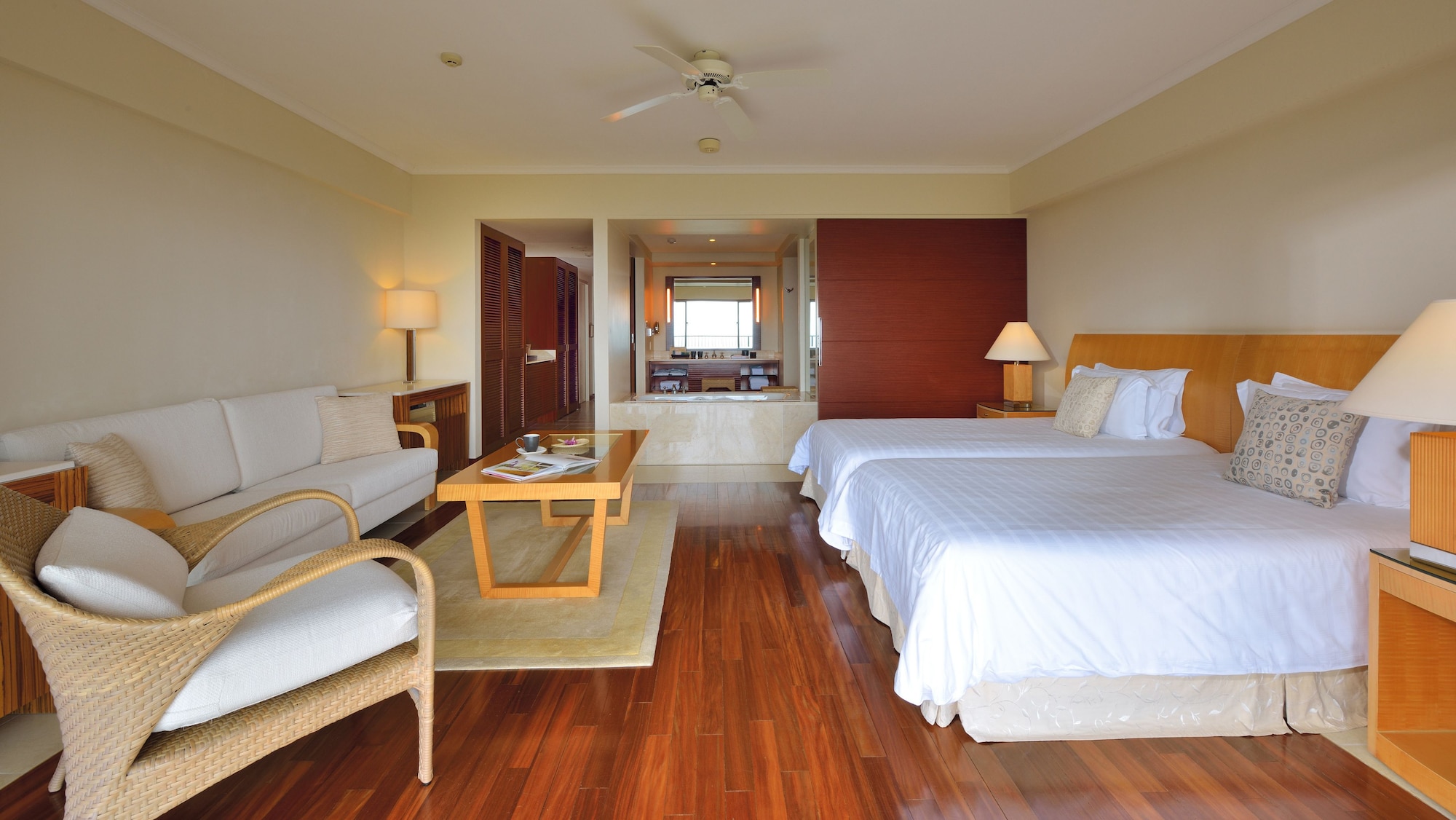 Club, Deluxe, Twin Beds, Adult Only