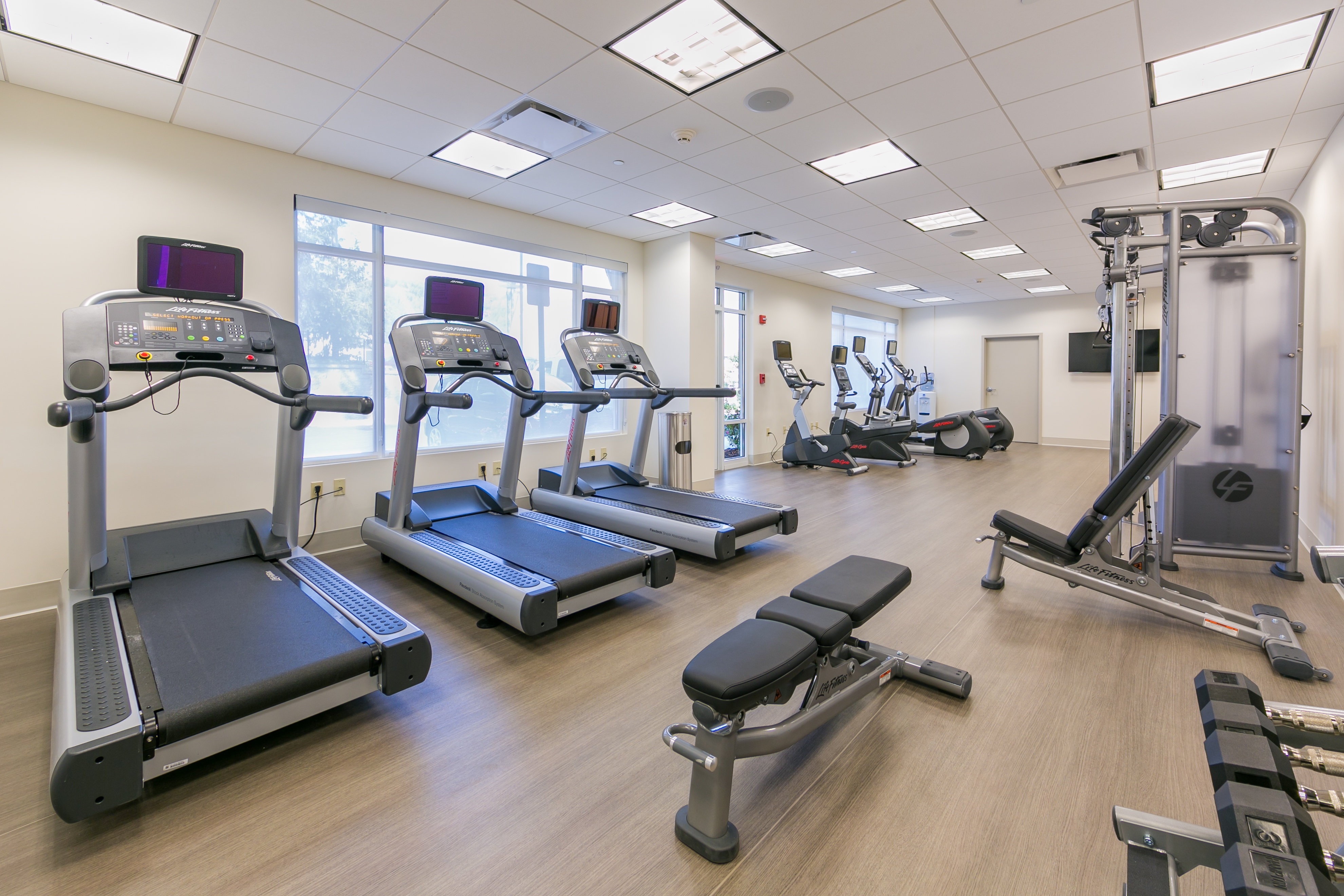 Holiday Inn Express Gatlinburg Downtown 15/26