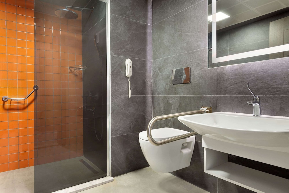 Days Hotel by Wyndham Ankara Cankaya 52/57