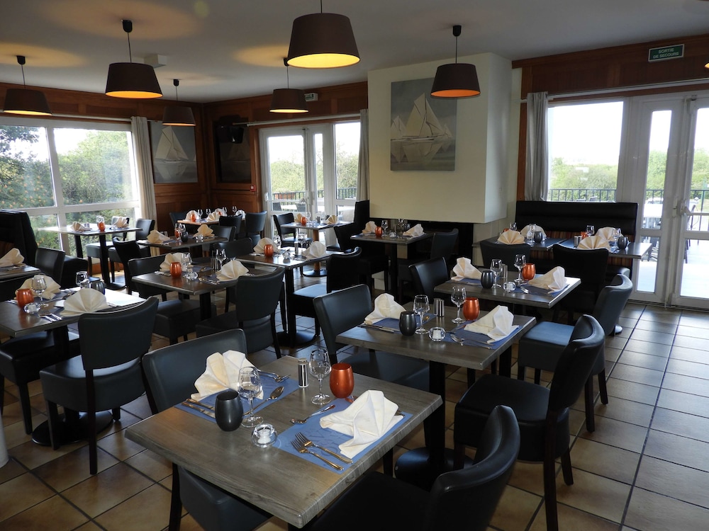 Kyriad Le Touquet Hotel 18/30