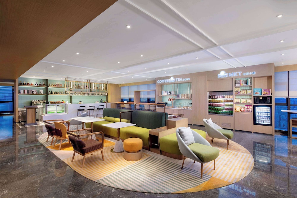 Days Inn by Wyndham Zhuhai Gongbei Port 37/41
