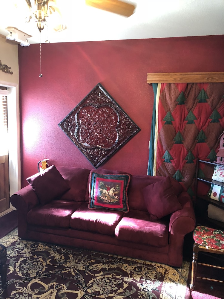 All Seasons Inn Eureka Springs 30/50