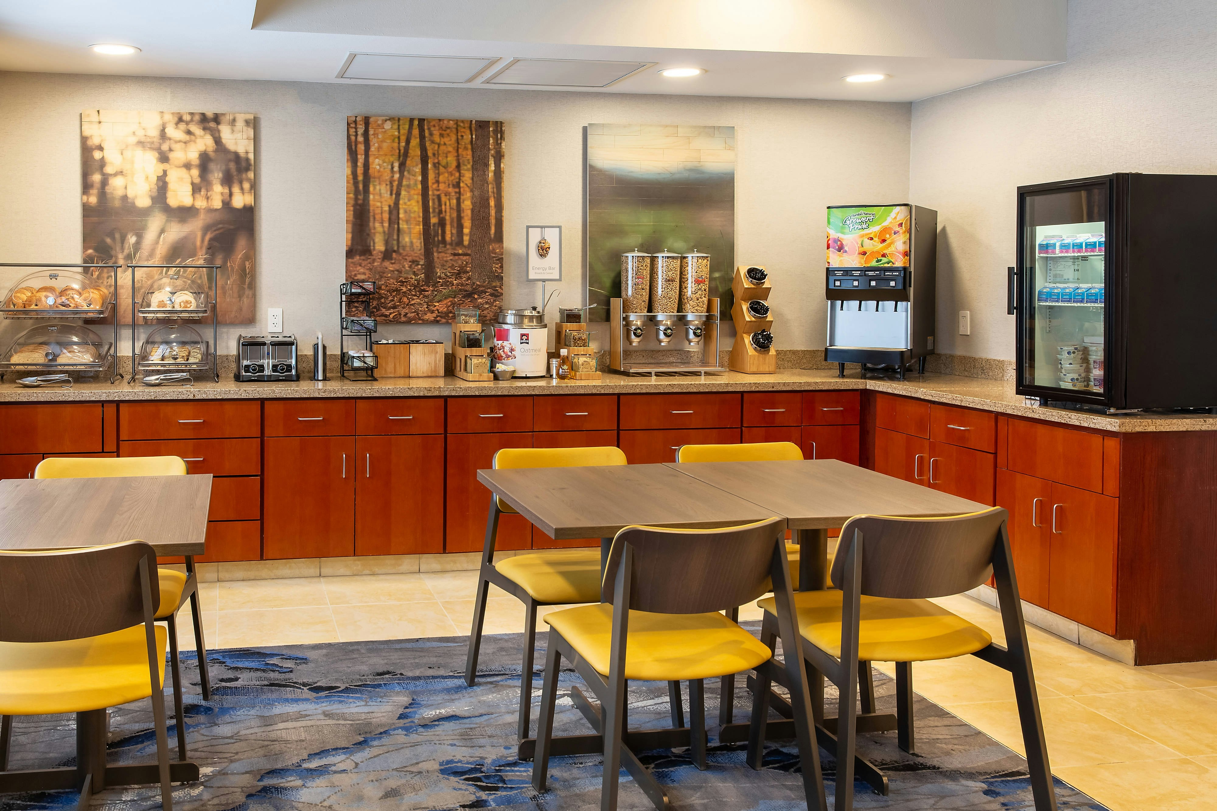 Fairfield Inn Suites Minneapolis Eden Prairie 28/40