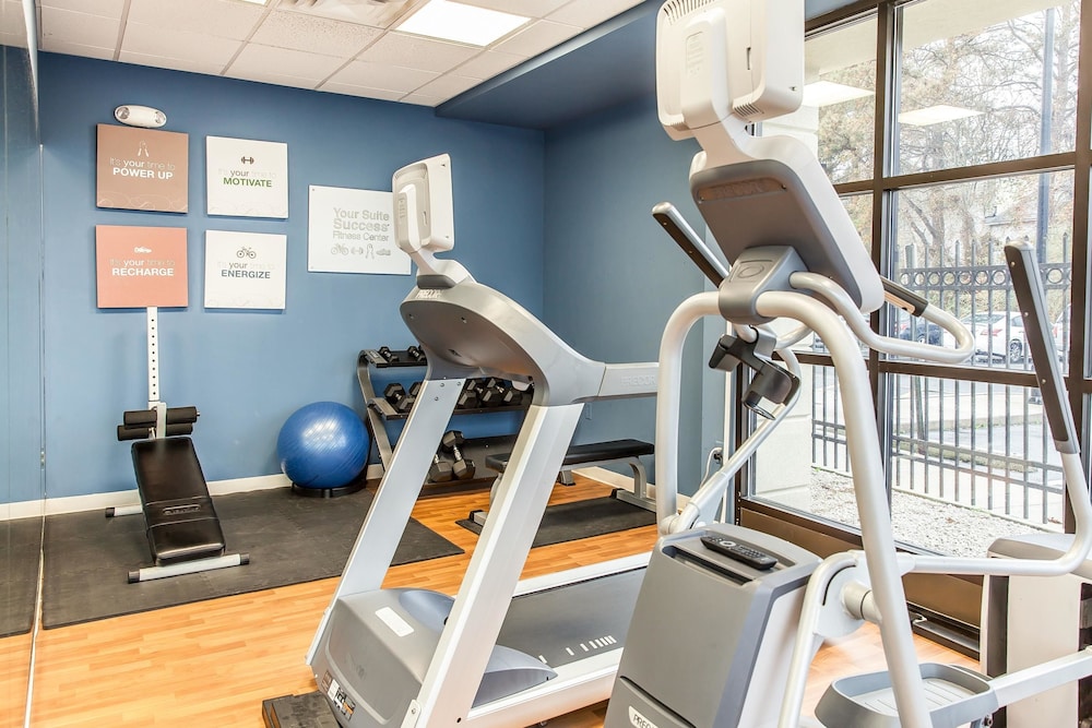 Comfort Suites Ocean City West 24/46