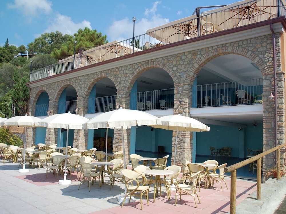 Resort Baia Del Silenzio 3/74