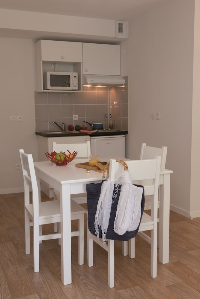 2 room apartment 4 persons