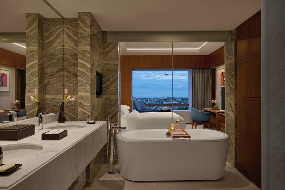 Hyatt Regency Chennai 80/80
