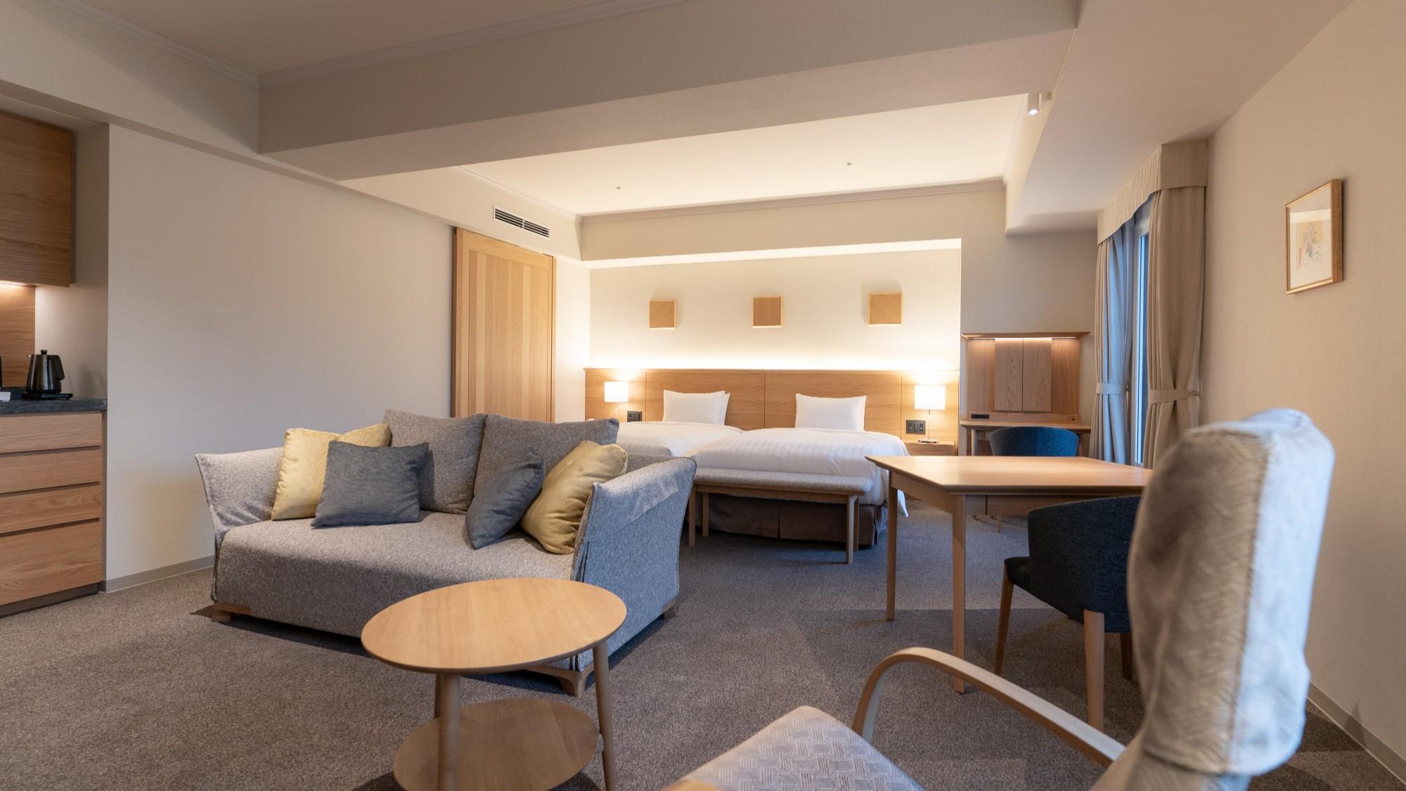 Hollywood, Suite, Twin Beds, Living Area