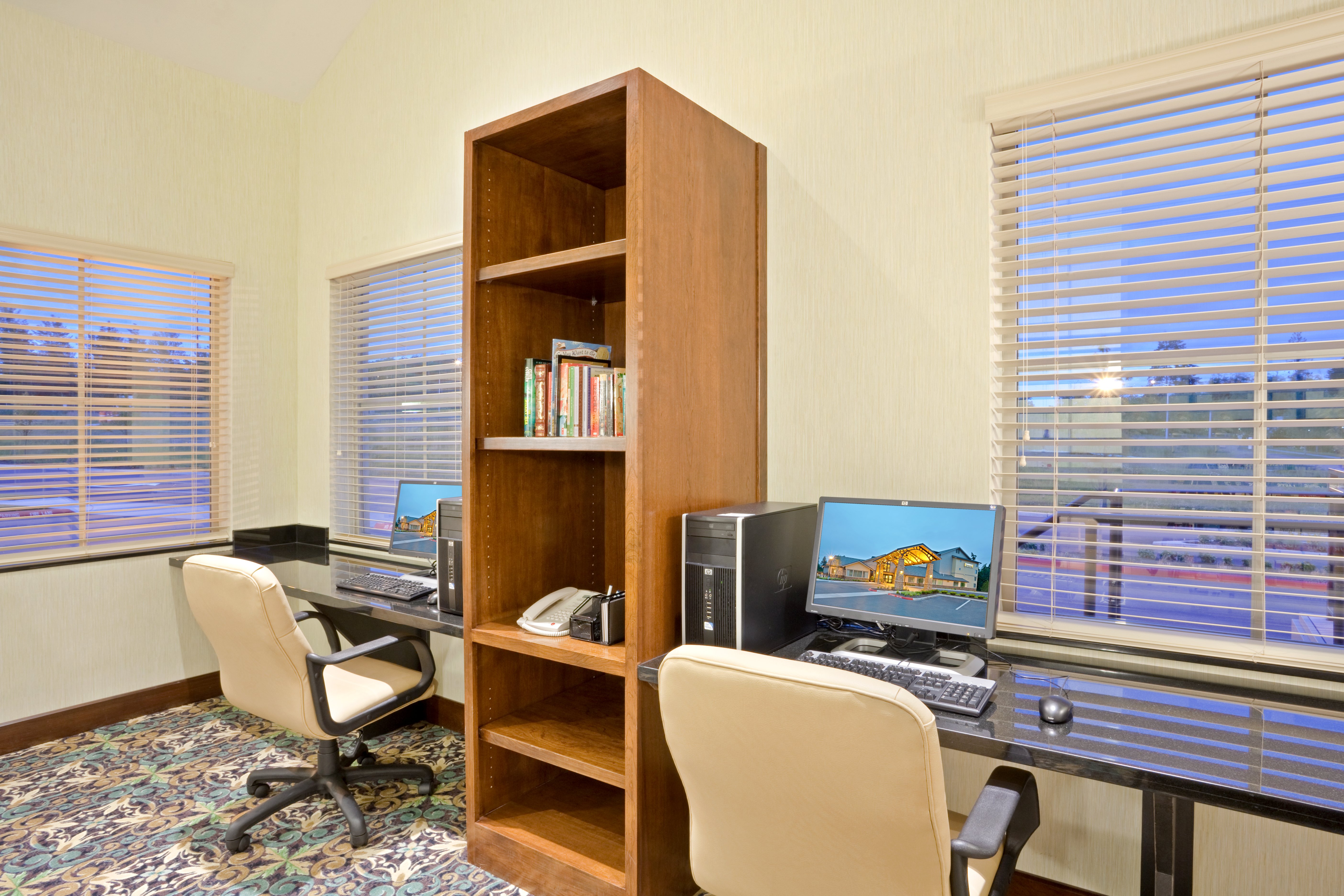 Staybridge Suites Everett - Paine Field 73/80