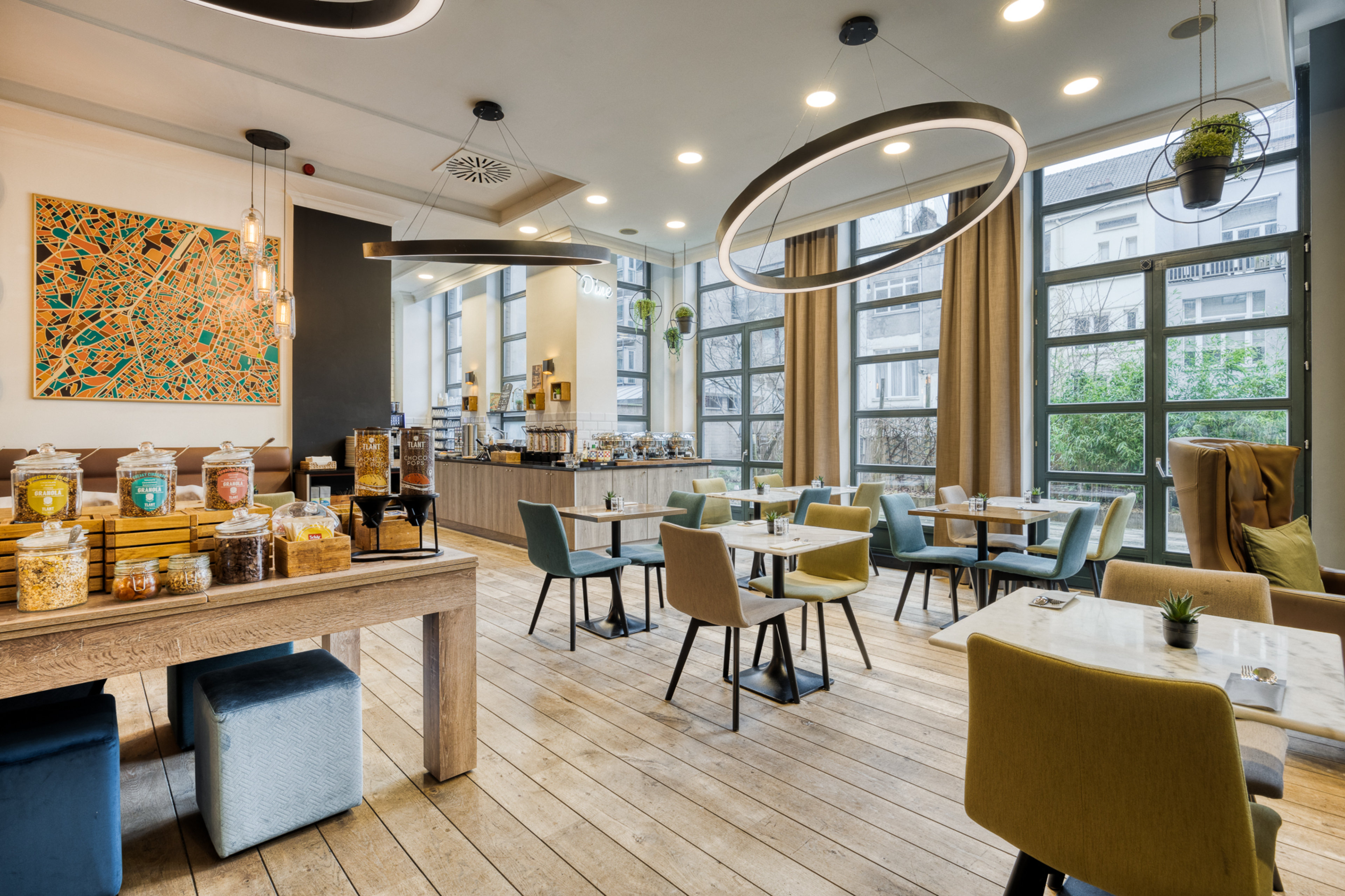 HOLIDAY INN BRUSSELS SCHUMAN 61/70