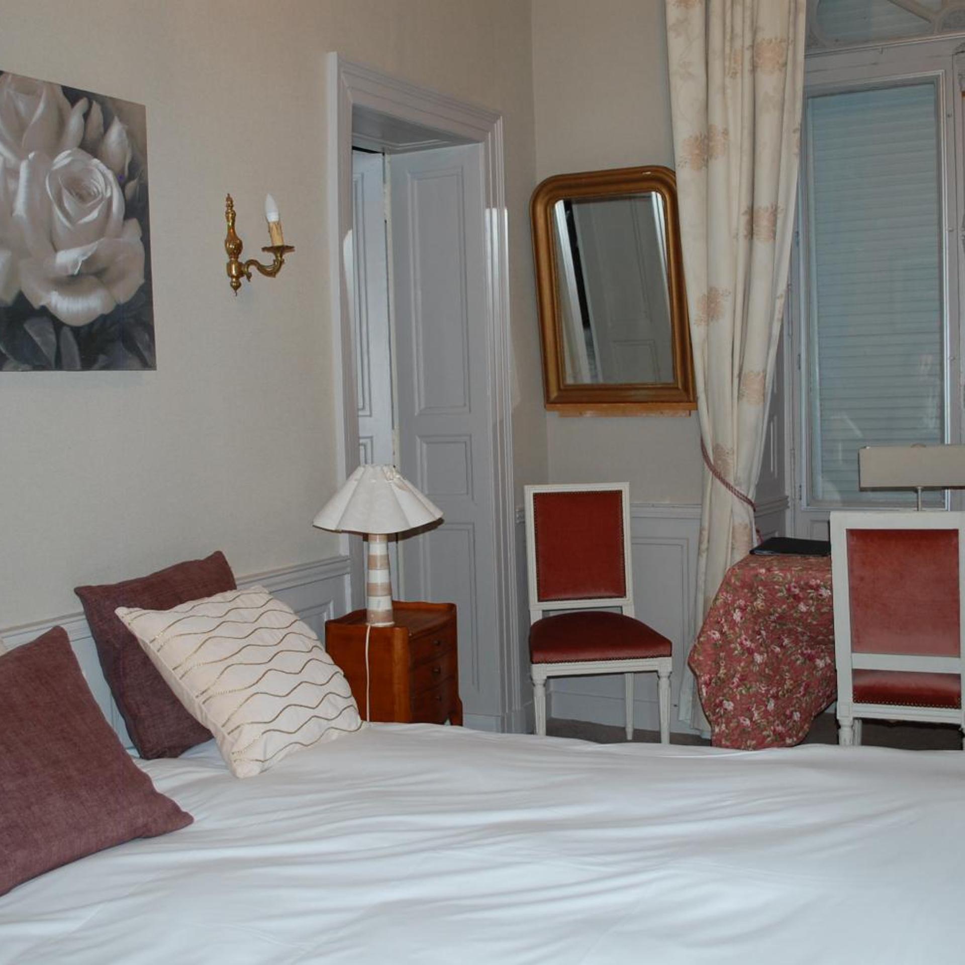 HOTEL L'EUROPE 12/24