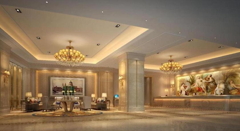 Vienna International Hotel (Chengdu Global Center New Convention & Exhibition) 10/47
