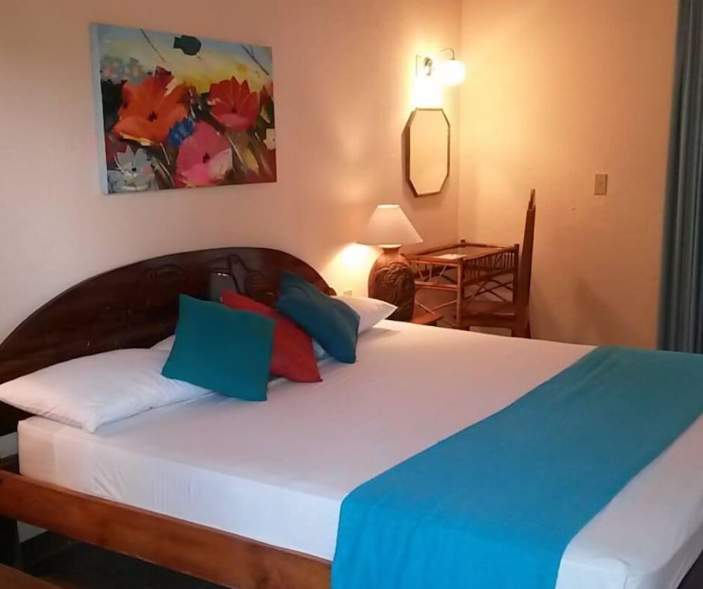 Samara Beach Hotel 25/49