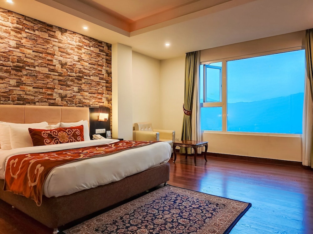 The Fern Denzong Hotel and Spa Gangtok 14/38