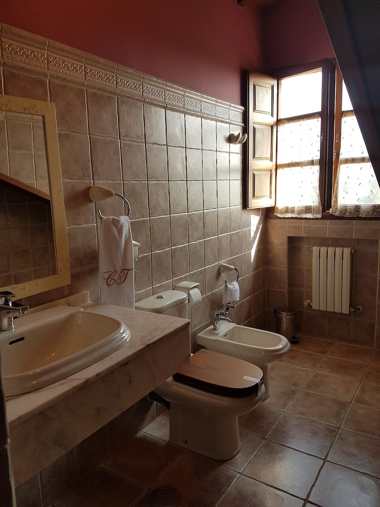 Rural La Casona De Tresali 44/50