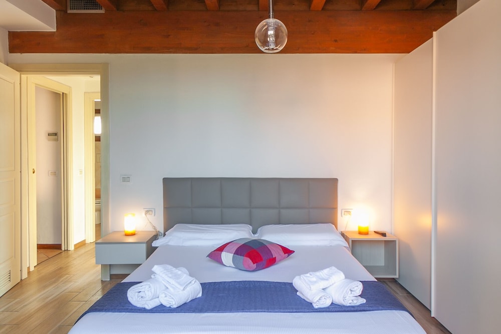 Lugana Village Resort & Sporting Club 7/50