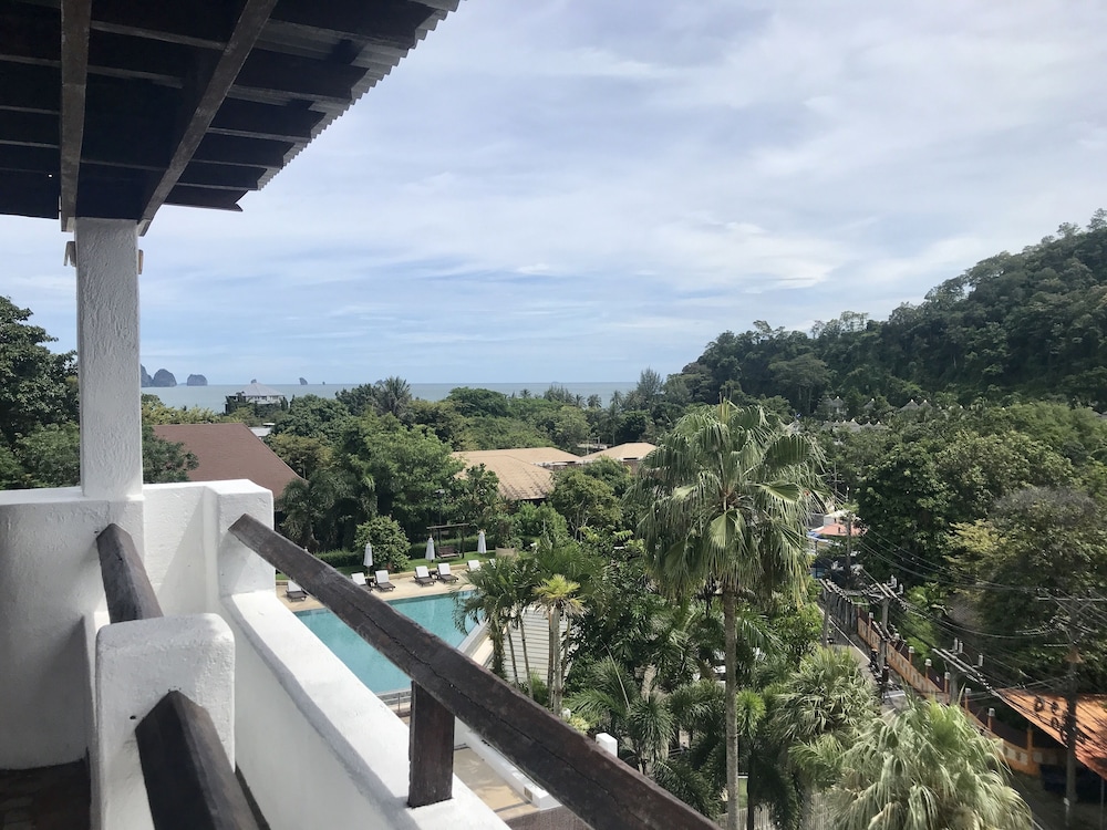 AoNang Colors Hotel Krabi (ex AliSea Boutique Hotel) 45/50