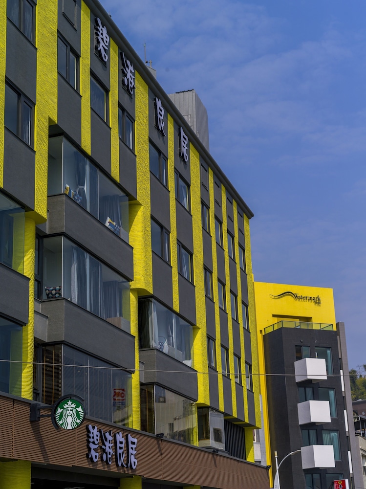Watermark Hotel-The Harbour 1/46