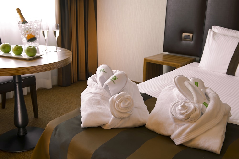 Holiday Inn Rome Eur Parco Dei Medici 24/77